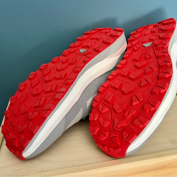 Brand new sneakers 👟 - Picture 7 of 12